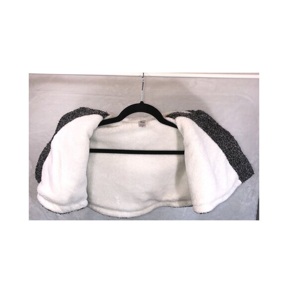 CAPE/PONCHO,  18m,  CARTER'S - Picture 3 of 5